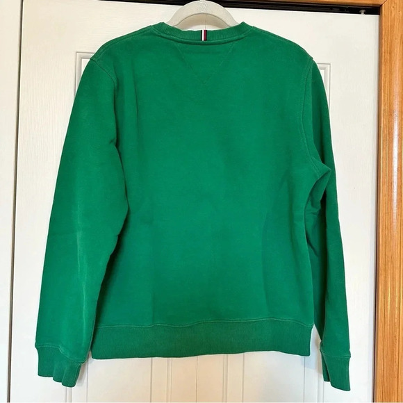 Tommy Hilfiger Crewneck Logo Sweatshirt - Picture 2 of 6